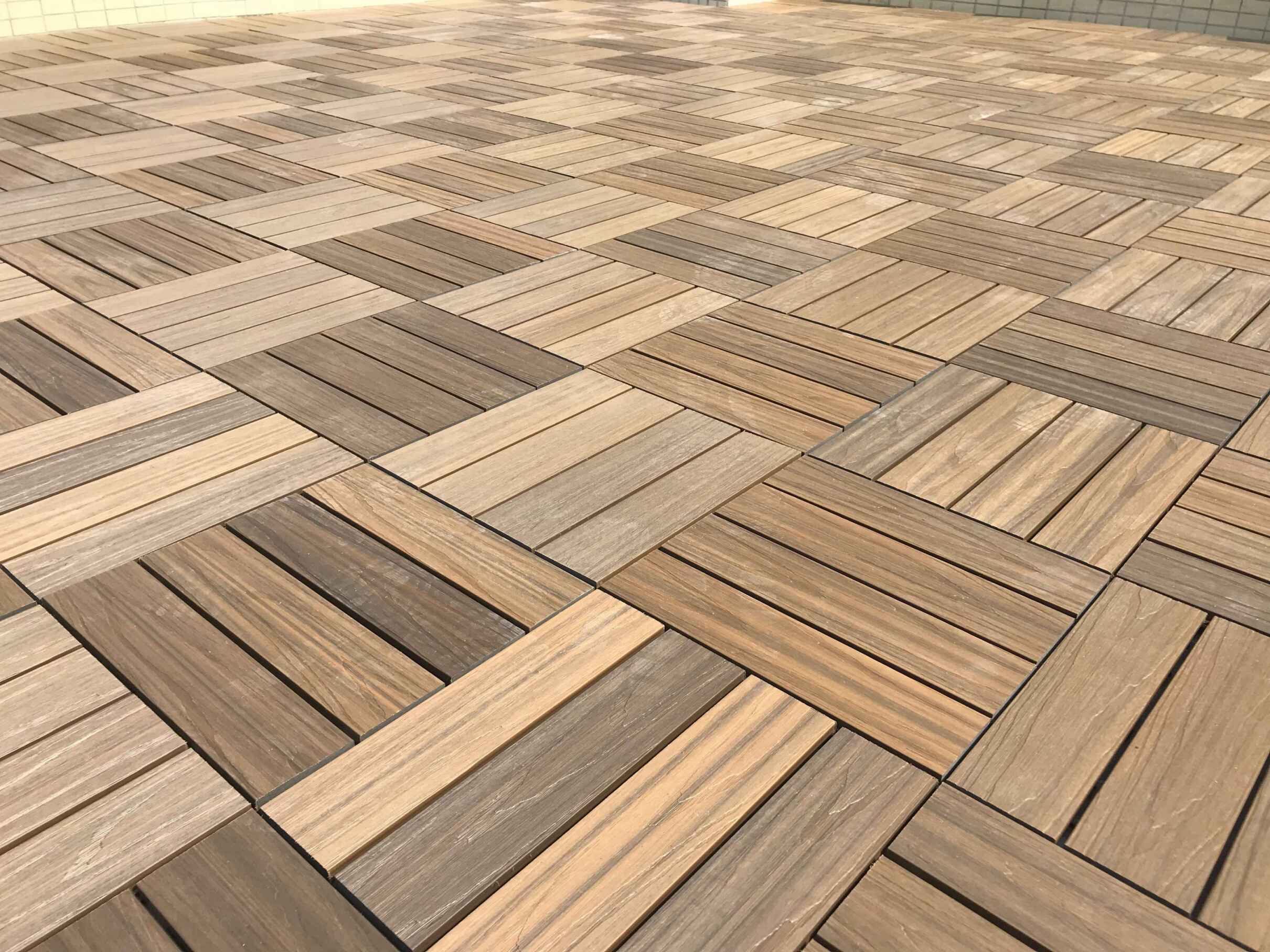 Factory Price Outdoor Flooring,Wood Composite Decking.Waterproof Deck Tile #300A